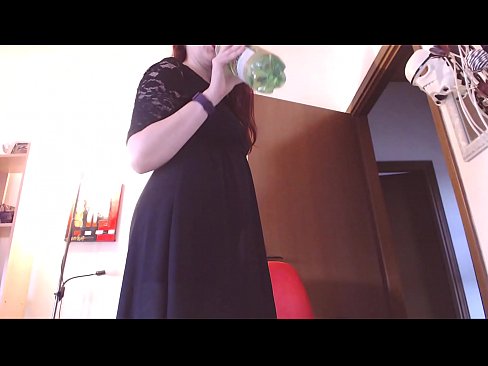❤️ Një skllav i nënshtruar që i pëlqejnë brekët e pista dhe të shijshme detyrohet të masturbojë pasi shikon këtë video! ️ Seks cilësor në pornografi sq.killvs.top